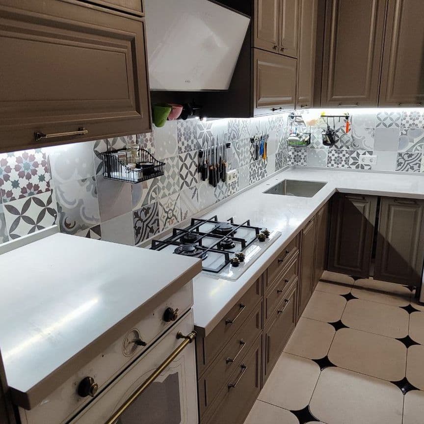 Столешница из акрилового камня